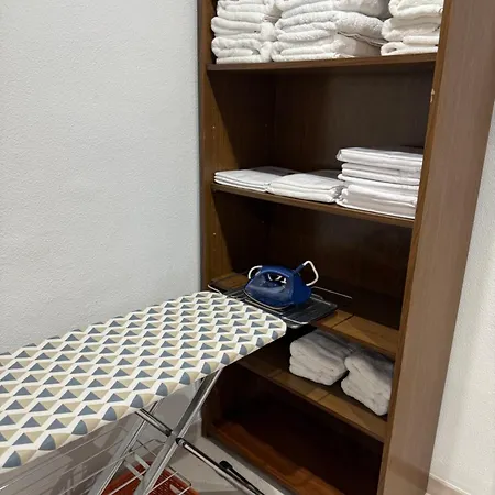 A R Benjamin Tatil Evi *