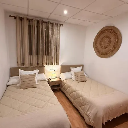 A R Benjamin Tatil Evi