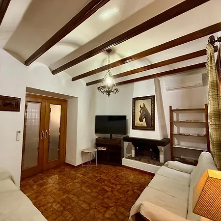 A R Benjamin Holiday home