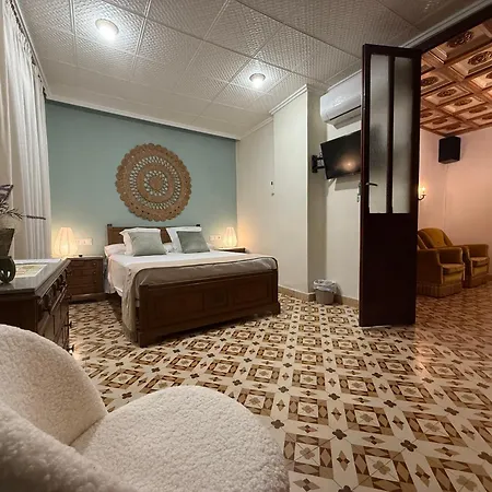 A R Benjamin * Artana