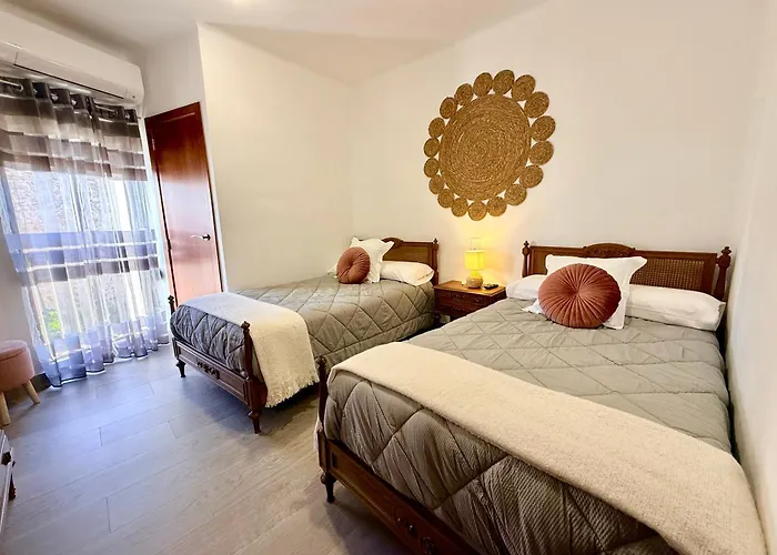 A R Benjamin * Artana