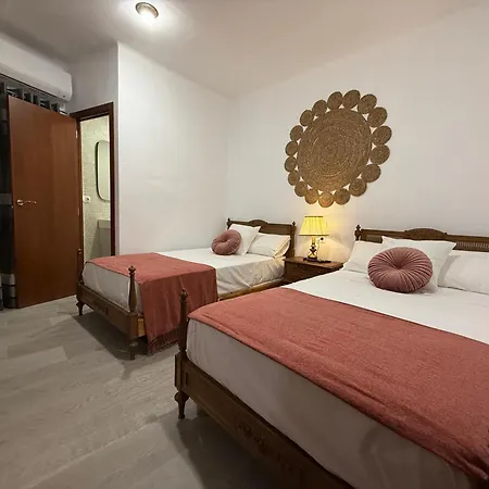 別荘 A R Benjamin *